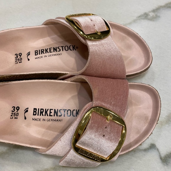 Birkenstock Madrid Big Buckle Sandals size 39 Pink Velvet - Picture 3 of 13